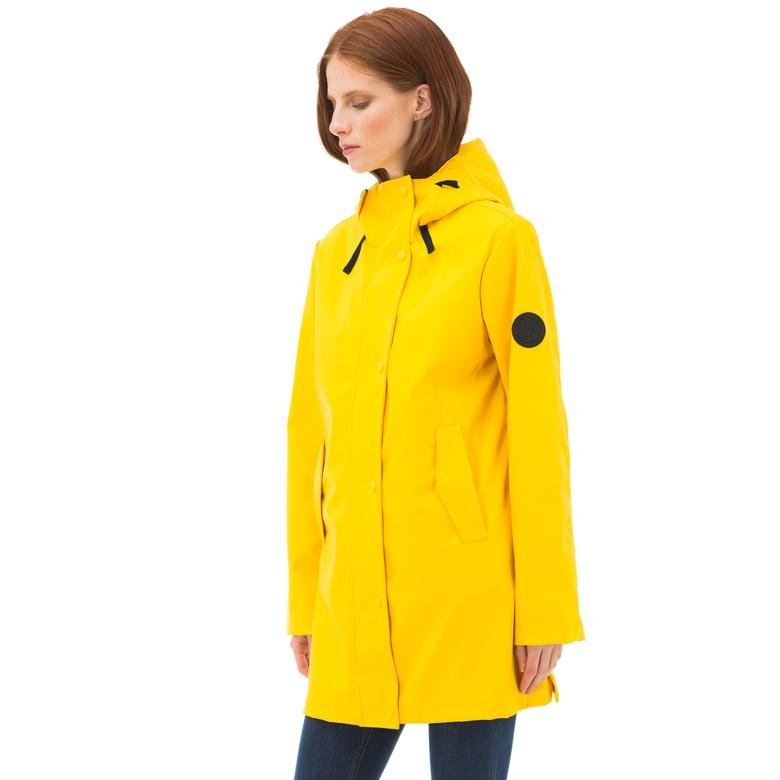 Nautica Kadın Sarı Kapüşonlu Yağmurluk