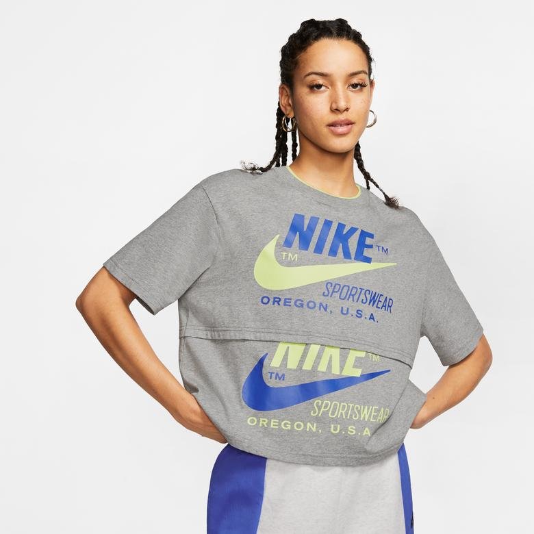Nike Sportswear Kadın Gri T-Shirt