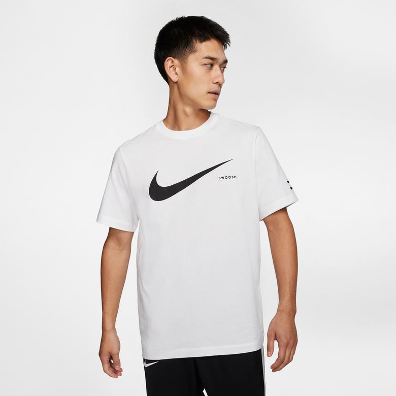 Nike Sportswear Swoosh Erkek Beyaz T Shirt