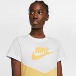 Nike Sportswear Heritage Kadın Sarı T-Shirt