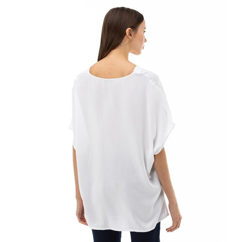 Lacoste Kadın V Yaka Kısa Kollu Beyaz Bluz