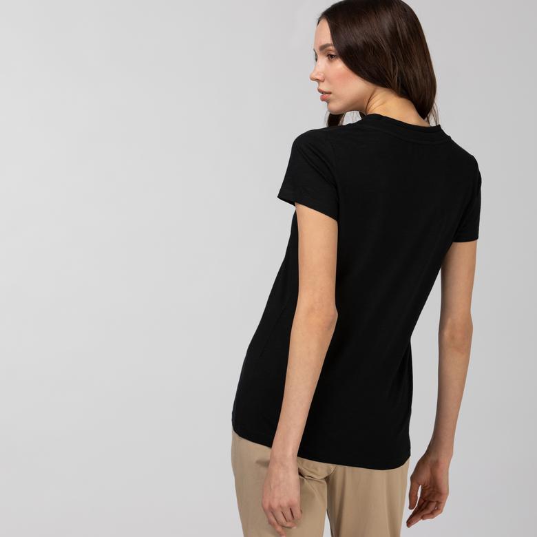 Lacoste Kadın Slim Fit V Yaka Siyah T-Shirt