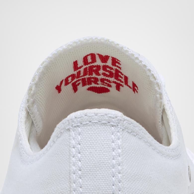 Converse Love Fearlessly Chuck Taylor All Star Kadın Beyaz Sneaker