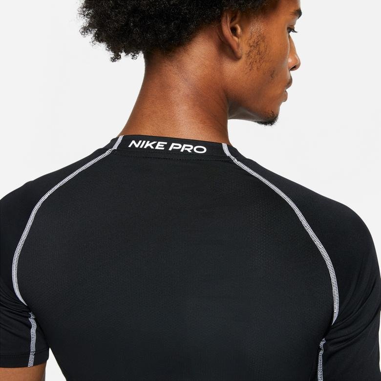 Nike Erkek Siyah T-Shirt
