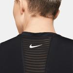 Nike Pro Dri-Fit Kadın Siyah Crop Top