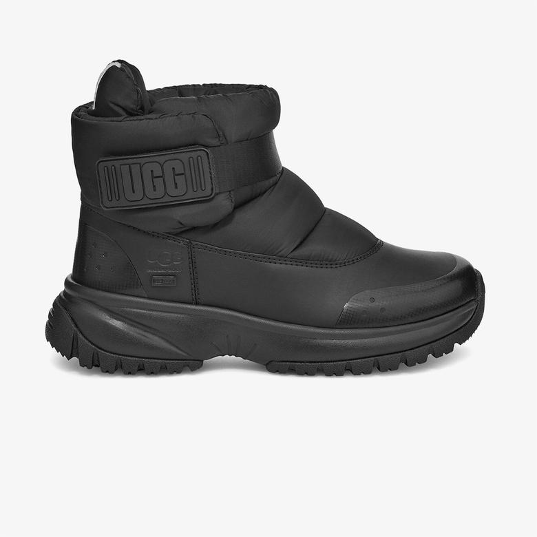 UGG Yose Puff Kadın Siyah Kar Botu