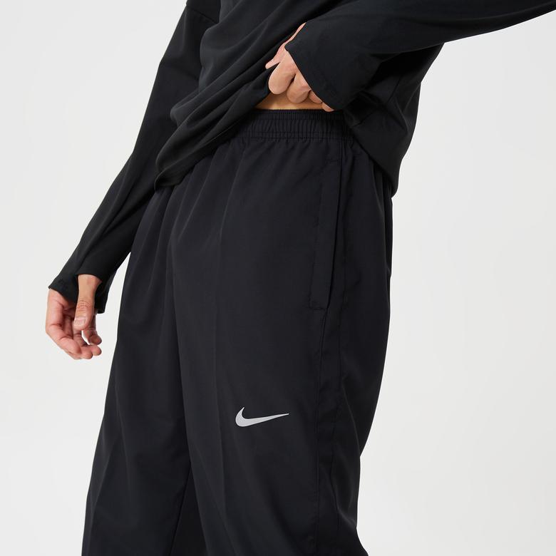 Nike Dri-FIT Run Stripe Wvn Erkek Siyah Eşofman Altı