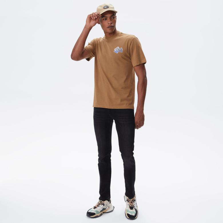 Lacoste Erkek Relaxed Fit Bisiklet Yaka Baskılı Bej T-Shirt