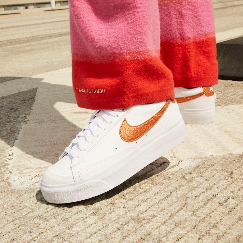 Nike Blazer Low Platform Essential Kadın Beyaz Spor Ayakkabı