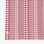 Lacoste x Netflix Unisex Loose Fit Bisiklet Yaka Baskılı Kırmızı T-shirt