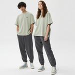 Converse Loose Fit Left Chest Sneaker Patch Back Hit  Unisex Gri T-Shirt