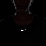 Nike One Luxe Dri-FIT Kadın Siyah T-Shirt
