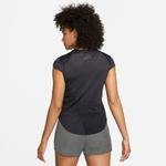 Nike Dri-Fit Run Division Top Kadın Gri T-Shirt