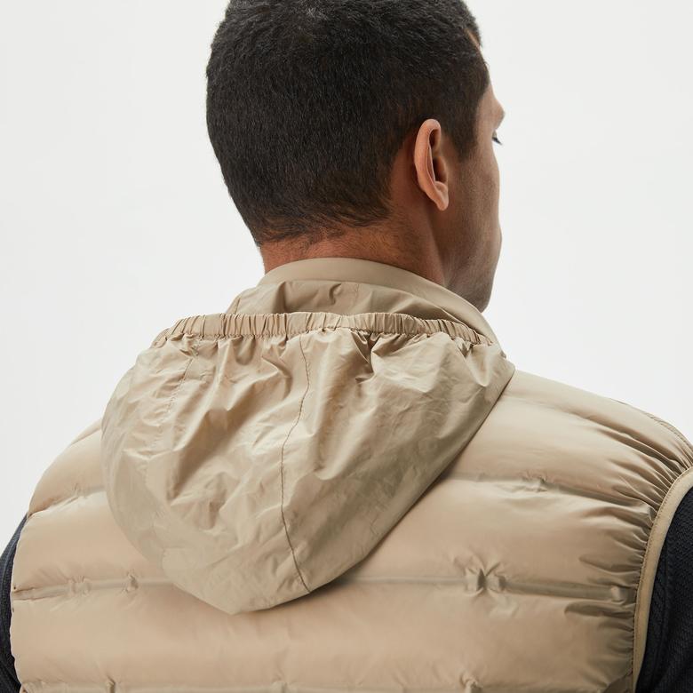 Lacoste Erkek Dik Yaka Kapitone Bej Yelek