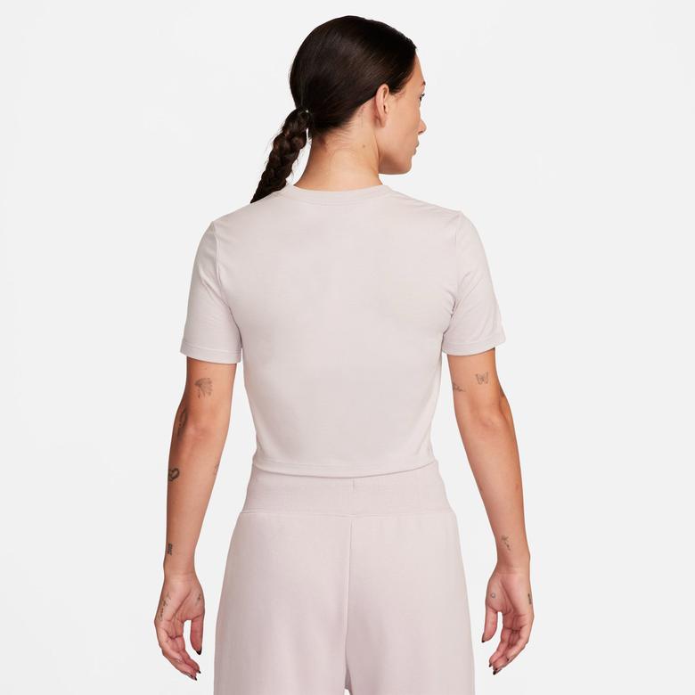 Nike Sportswear Essential Kadın Krem T-Shirt