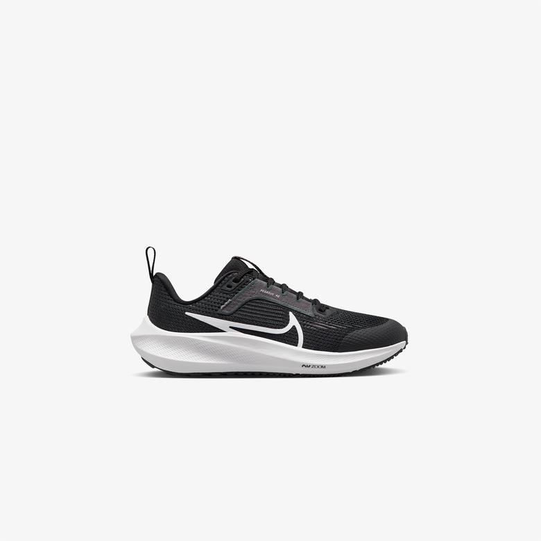 Nike Air Zoom Pegasus 40 (Gs) Çocuk Siyah Koşu Ayakkabısı
