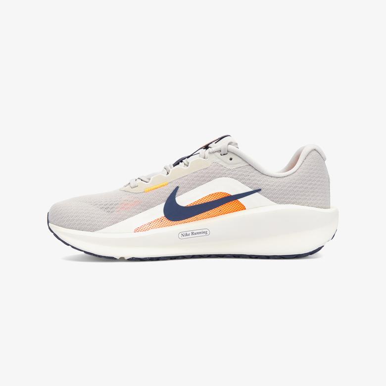 Nike Downshifter 13 Erkek Gri Koşu Ayakkabısı