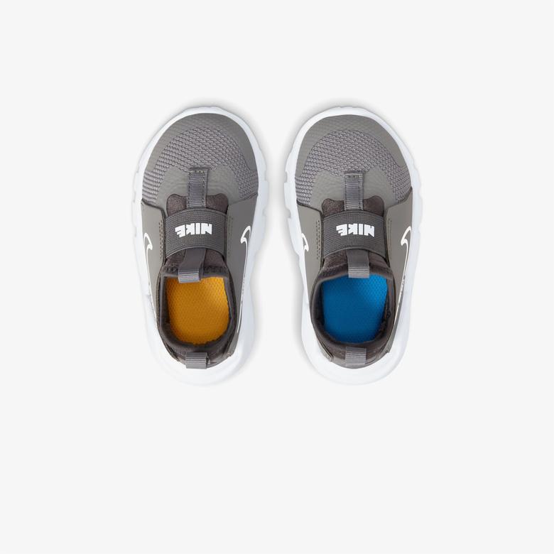 Nike Flex Runner 2 Çocuk Gri Koşu Ayakkabısı