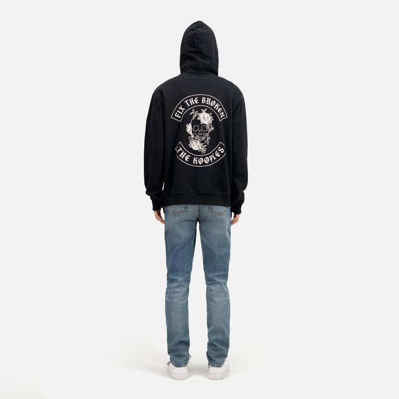 ERKEK BASKILI KAPÜŞONLU SİYAH SWEATSHIRT