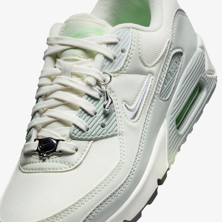 Nike Air Max 90 SE Kadın Beyaz Spor Ayakkabı