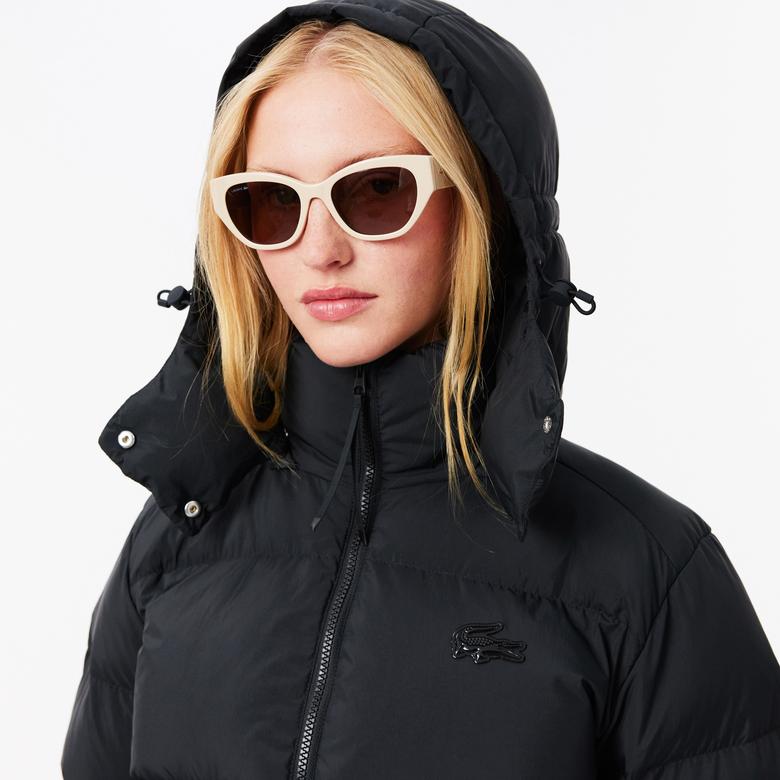 Lacoste Kadın Relaxed Fit Kapüşonlu Siyah Şişme Mont