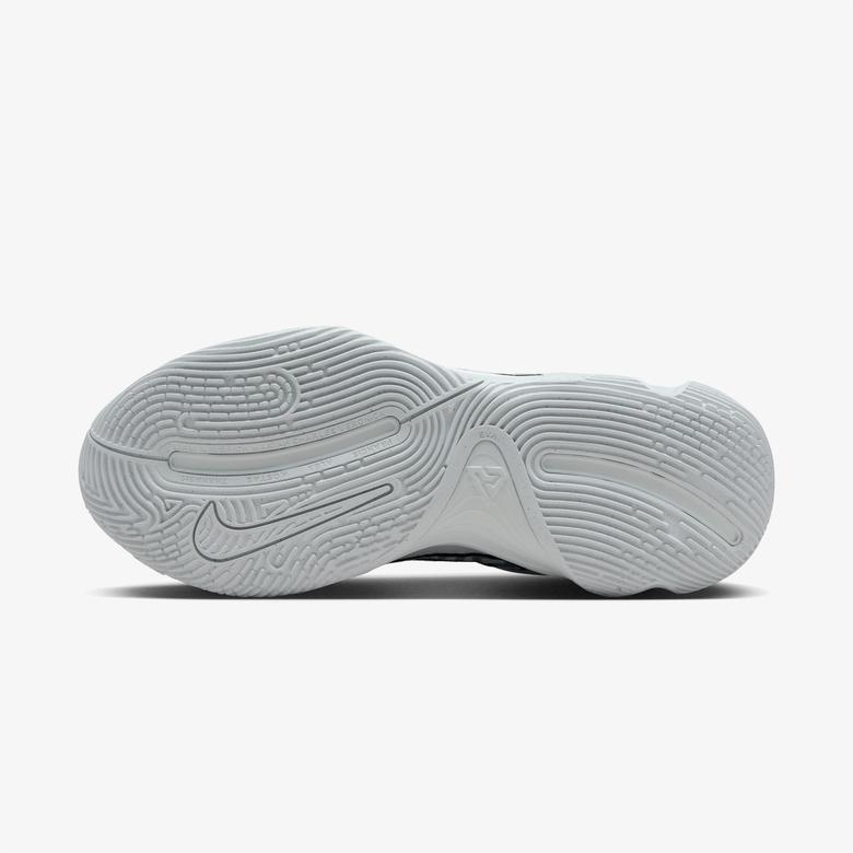 Nike Erkek Beyaz Basketbol Ayakkabısı