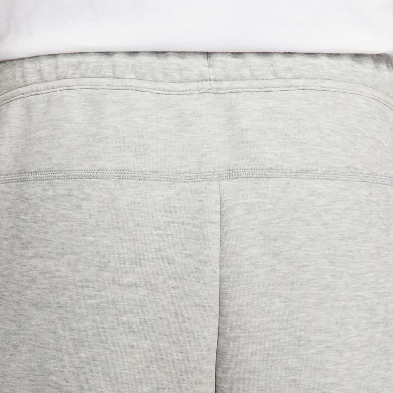 Nike Tech Fleece Erkek Gri Şort