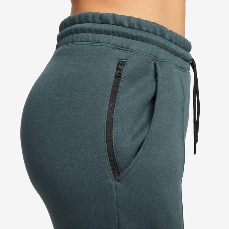 Nike Sportswear Tech Fleece Kadın Yeşil Eşofman Altı