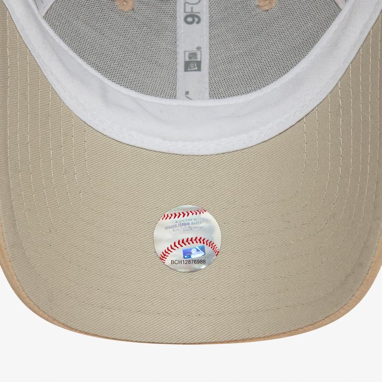 New Era Velour Diamante 9Forty Losdod Kadın Bej Şapka