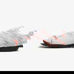 Puma Vitoria Fg Erkek Beyaz Halı Saha Kramponu