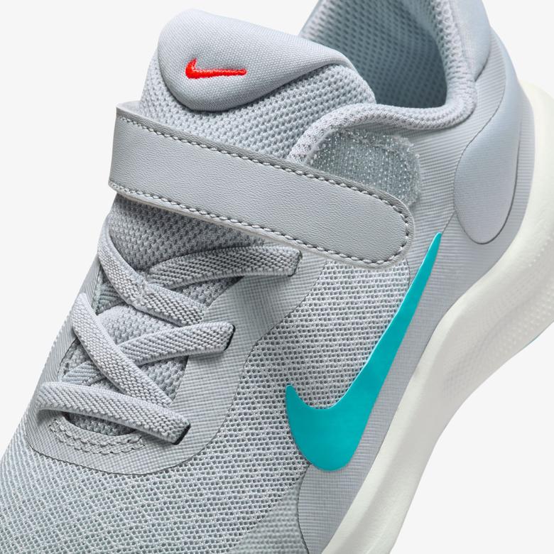 Nike Revolution 7 Çocuk Gri Koşu Ayakkabısı