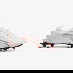 Puma Vitoria Fg Erkek Beyaz Çim Saha Kramponu