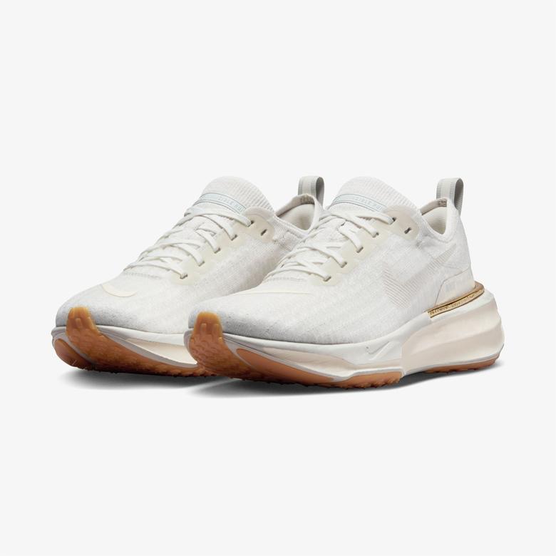 Nike ZoomX Invincible Run Flyknit 3 Kadın Beyaz Koşu Ayakkabısı